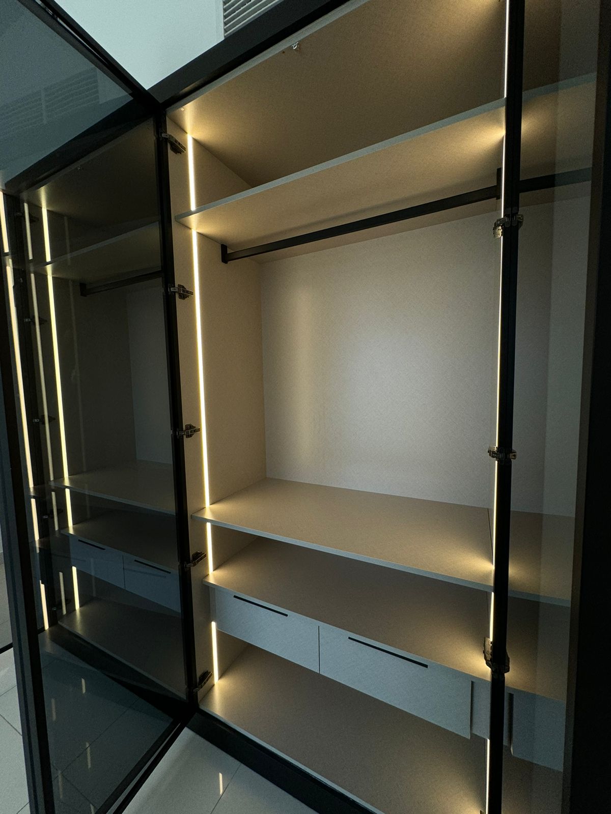 D A R Bespoke Joinery